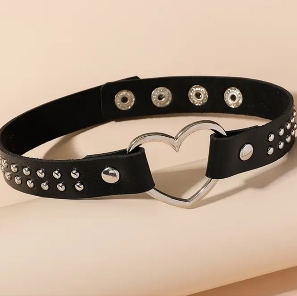 HEART Studded Choker (NWT) - Picture 2 of 3